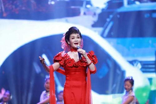 诗意中国朗诵视频成人,朗诵人生篇章